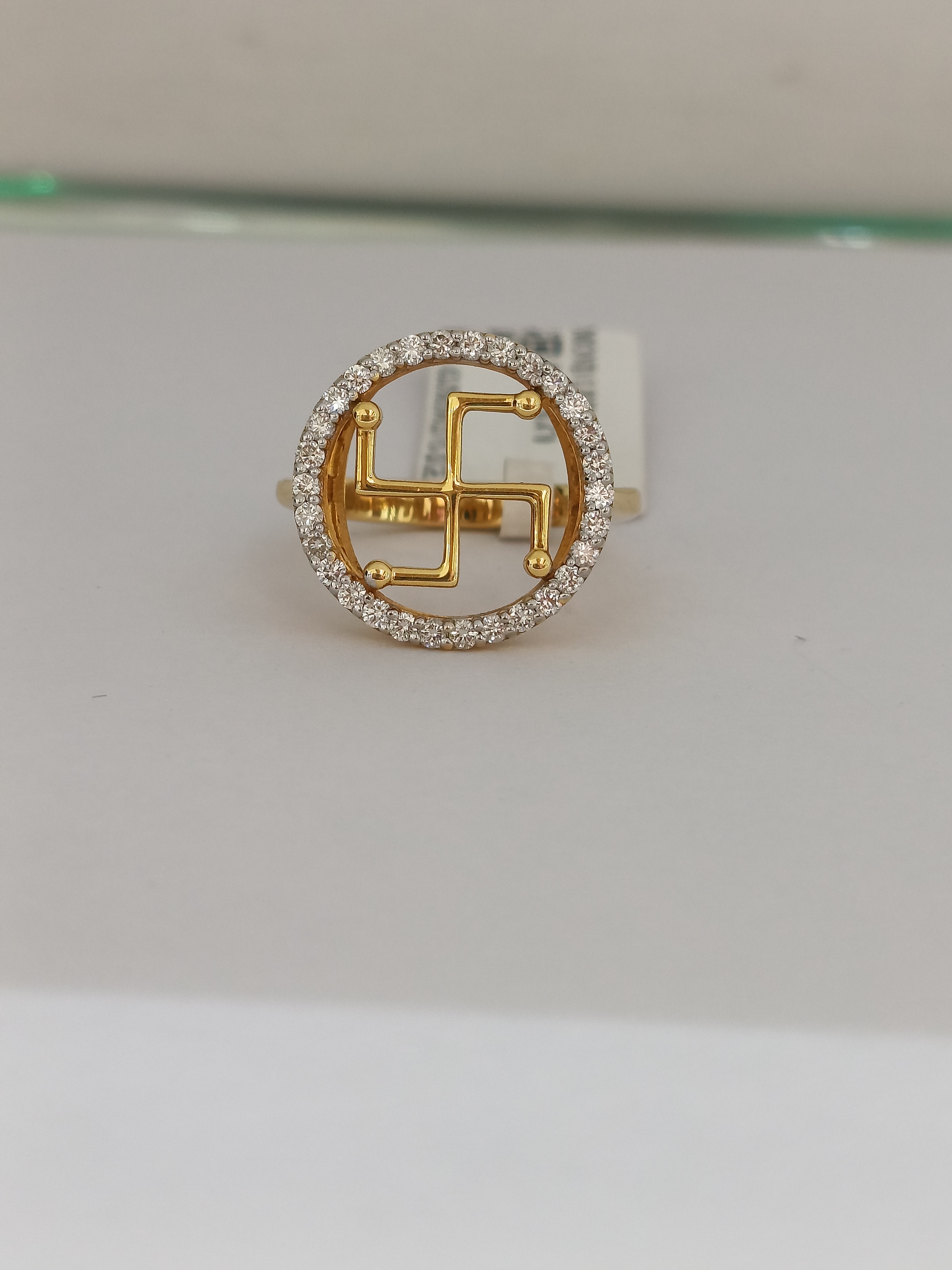 Ladies Ring